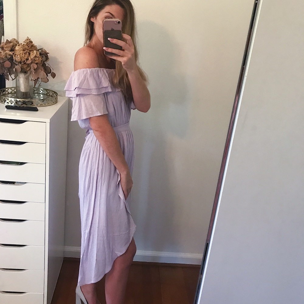 Purple dress‎ - Picture 4 of 5
